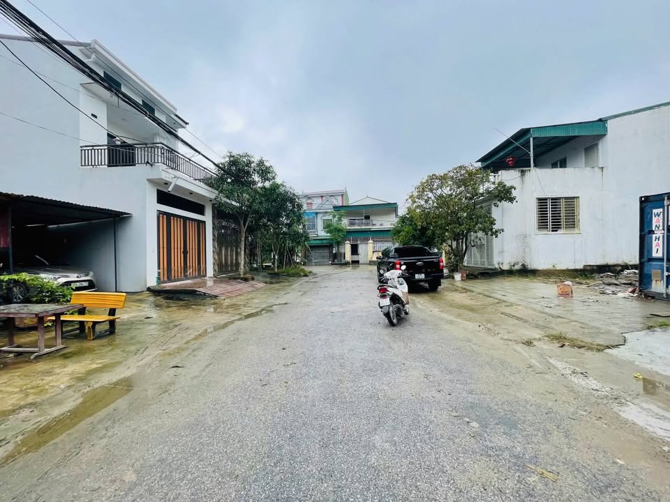 Đất đấu giá Hưng Đông 90m² giá 3 tỷ - Vị trí trung tâm thuận lợi!