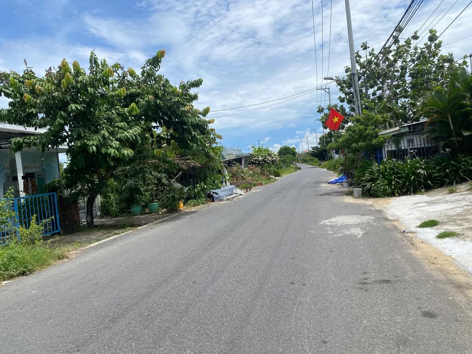 Đất mặt tiền Đồng Nà Cẩm Hà Hội An 146m² giá 2.5 tỷ - Cơ hội đầu tư hấp dẫn!