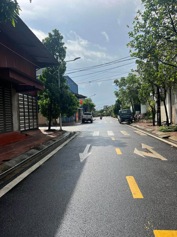 Đất nền Chung cư Lương Quán Nam Sơn 97m² giá 3 tỷ - Cơ hội đầu tư hấp dẫn!