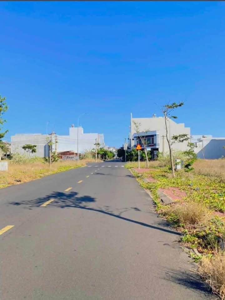 Đất nền đường Nguyễn Kim Vang, phường Bình Kiến, 76m² giá 2.5 tỷ - Sổ hồng chính chủ!