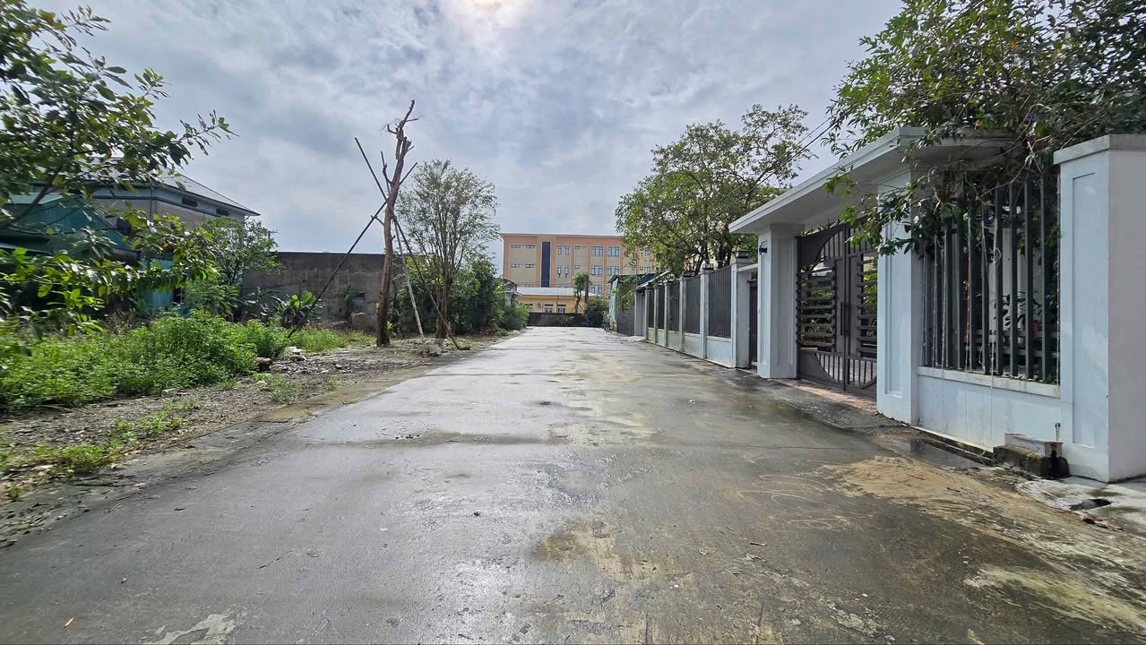 Đất nền Thạch Long - Thạch Hà 160m² giá 2 tỷ - Đường rộng 10m, gần trung tâm y tế!