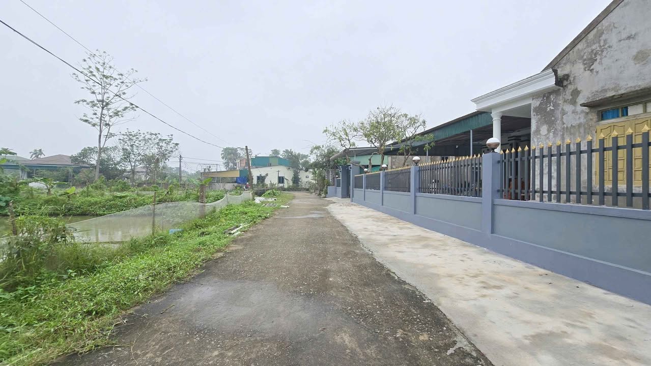 Đất 2 mặt tiền Văn Minh, Hà Huy Tập 120m² giá 1 tỷ - Vị trí đắc địa cho đầu tư!