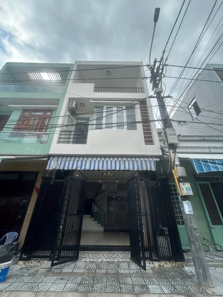 Nhà 3 tầng mặt tiền Trần Xuân Lê, Đà Nẵng 60m² giá 6.979 tỷ - Đầu tư sinh lời ngay!