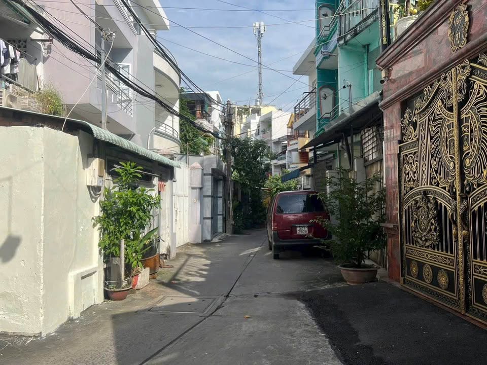 Nhà góc 2 mặt tiền hẻm ô tô Bình Thới Quận 11 47.6m² giá 7.1 tỷ - Đầu tư sinh lời hấp dẫn!