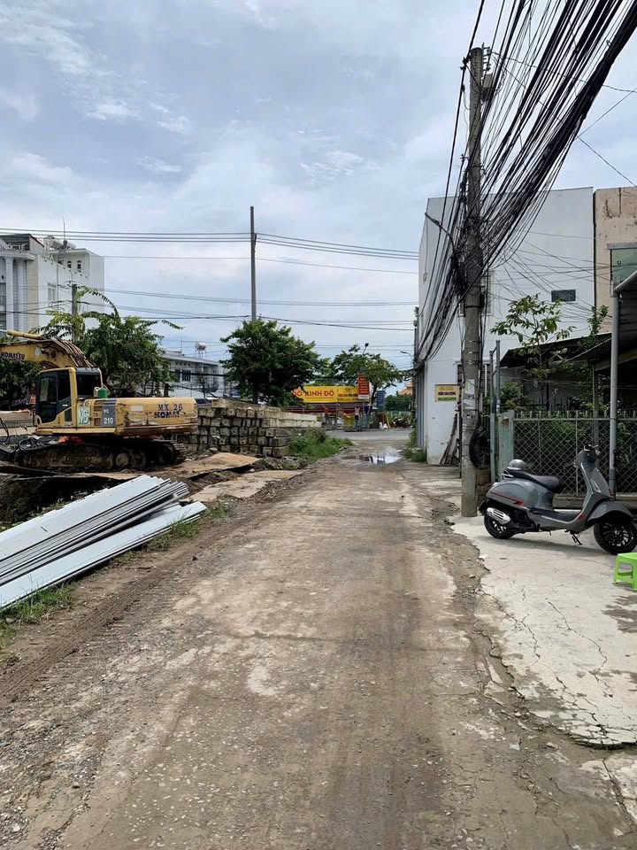 Nhà 1 lầu đường Hà Hoàng Hổ, Long Xuyên 110m² giá 1 tỷ - Sân trước rộng rãi, thương lượng!