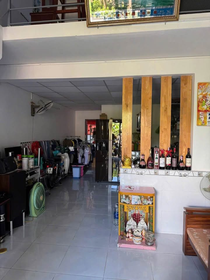 Bán nhà 1 trệt 1 lửng tại Mỹ Thới, An Giang 44m² giá 1,1 tỷ - Sổ hồng chính chủ!