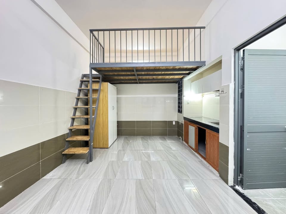 Nhà riêng cho thuê ở 42 Hồ Đắc Di, Tân Phú - Giá chỉ 4.1 triệu/tháng