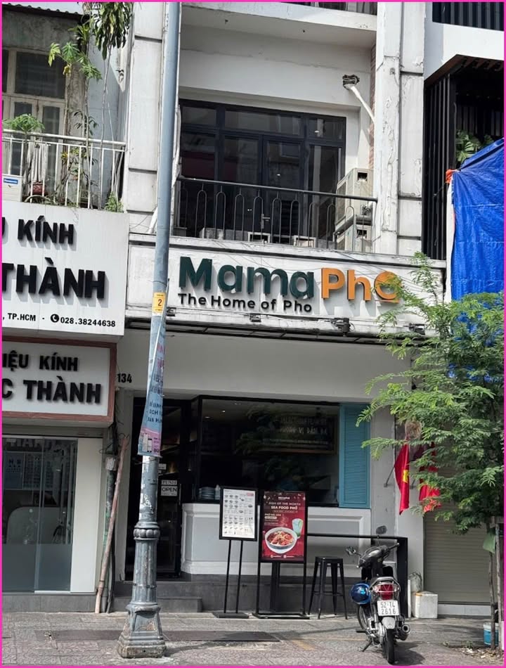 Nhà Mặt Tiền Đường Lê Thánh Tôn, Phường Bến Thành, Quận 1 - Cho Thuê 200 Triệu/Tháng!