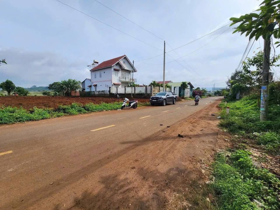 Đất nền Phú Hội, Đức Trọng, Lâm Đồng 1900m² giá 4.6 tỷ - Đường nhựa rộng rãi thuận tiện!