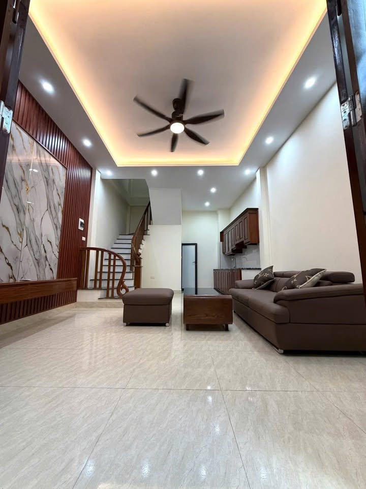 Nhà đẹp Phú Lương 32,1m² giá 5 tỷ - Sẵn sàng vào ở ngay!