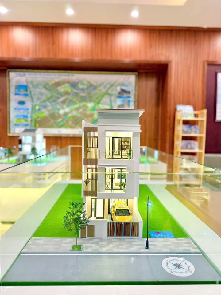 Nhà 3 tầng tại Thành Vinh 102m² giá 5 tỷ - Thiết kế hiện đại, vị trí trung tâm!