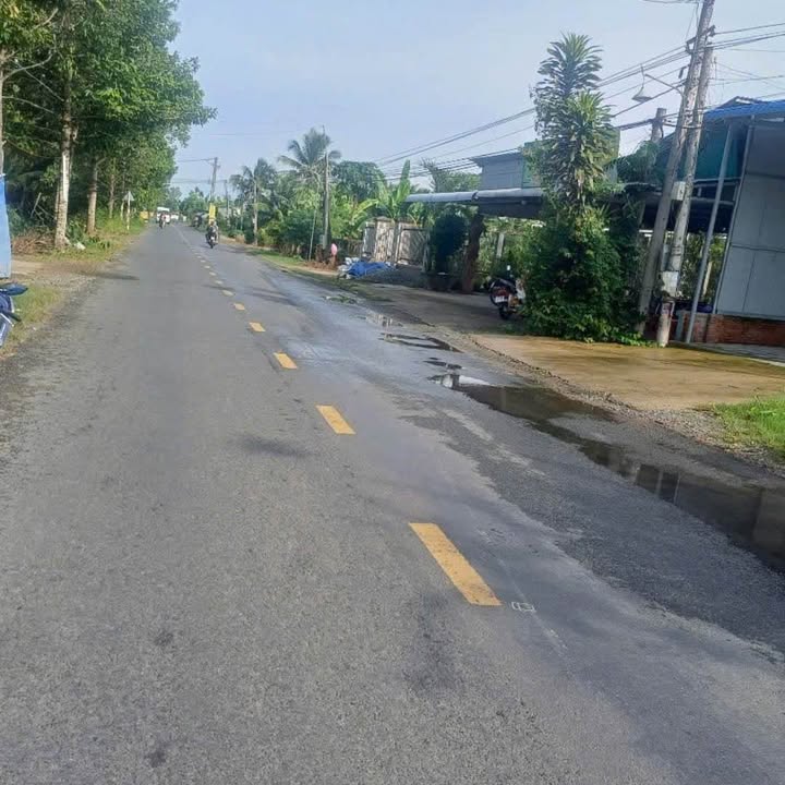 Đất nền mặt tiền đường HL173, xã Hữu Định, 313m² chỉ 2.5 tỷ - Đầu tư sinh lời!