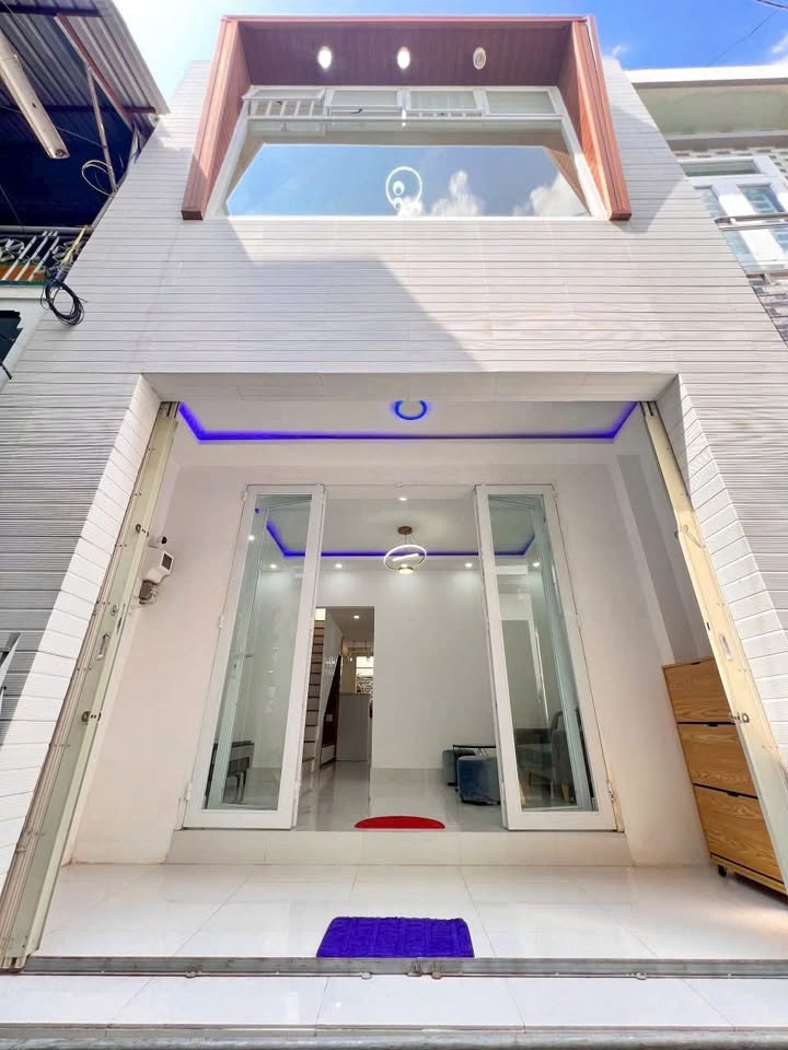 Nhà đẹp 53.6m² tại Hẻm 75 Hùng Vương, Cần Thơ - Thiết kế hiện đại, tặng full nội thất