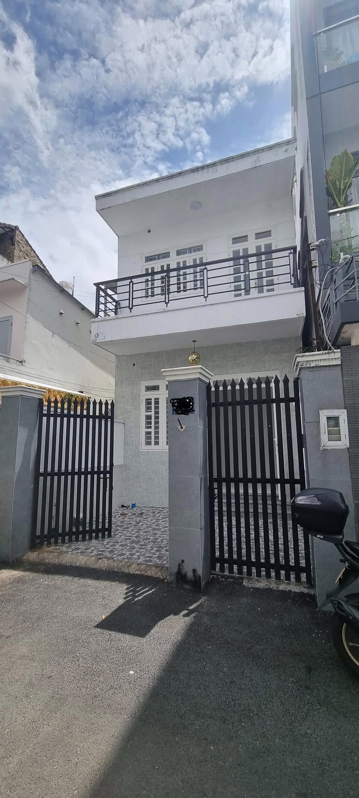 Nhà mặt tiền hẻm 1 Võ Văn Ngân, Thủ Đức 80m² giá 10 tỷ - Đối diện Sư Phạm Kỹ Thuật, thu nhập 13 triệu/tháng!