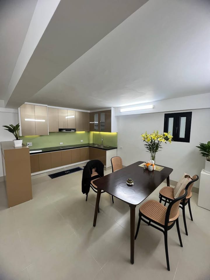 Nhà riêng Giang Văn Minh Ba Đình 40m² giá thương lượng - Khu dân trí cao, giao dịch ngay!