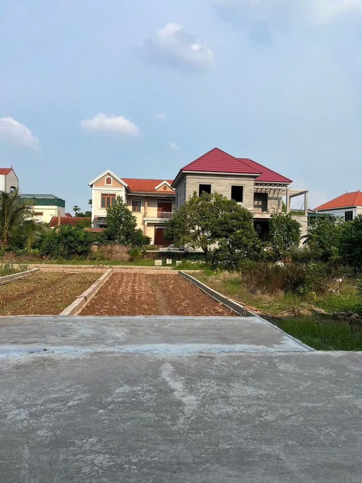 Đất ở Hòa Bình Thượng - Văn Giang 54.3m² giá 2.5 tỷ - Đầu tư sinh lời ngay!