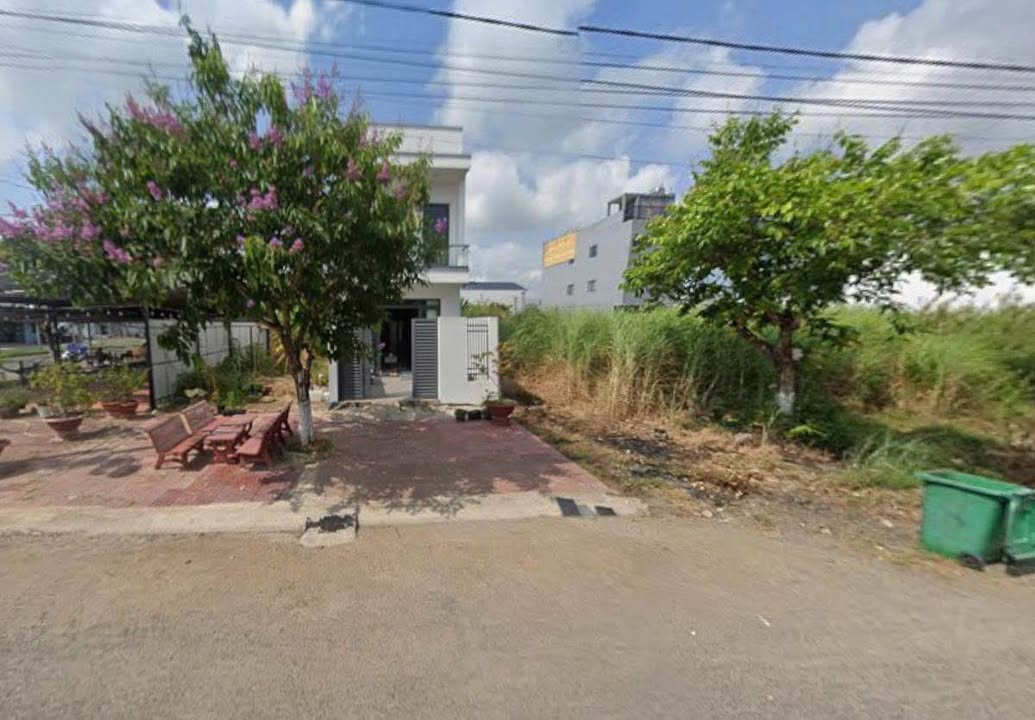 Đất Phú Quới Long Hồ 121m² giá 2.5 tỷ - Mặt tiền trục chính, pháp lý rõ ràng!