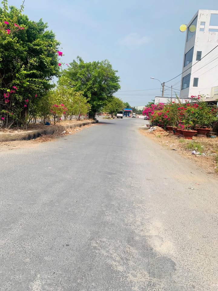 Nhà 1 trệt 1 lầu đường số 2 KDC Cư Lộc Hoà 80m² giá 1.1 tỷ - Đầu tư sinh lời ngay!