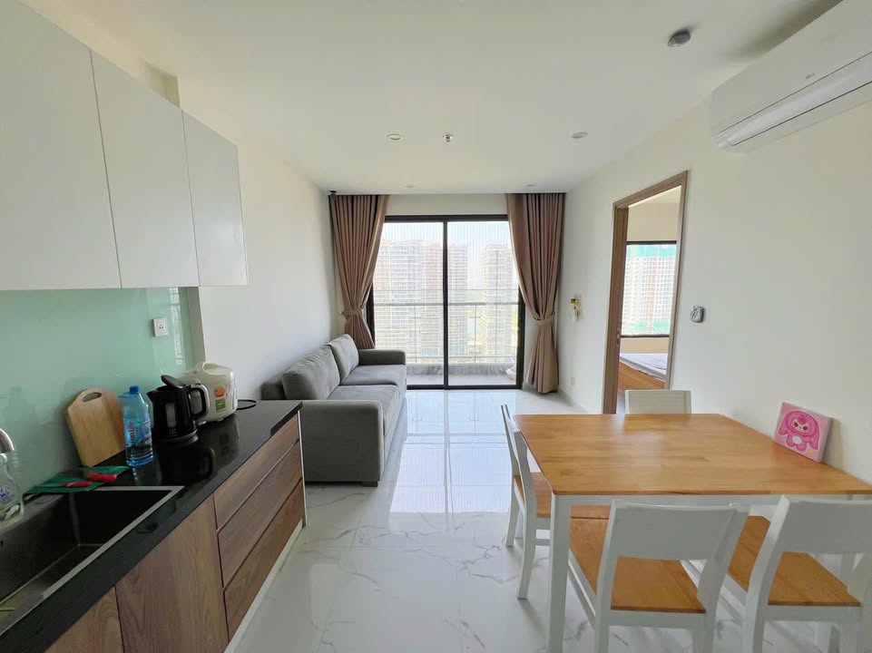 Căn hộ 2PN 2WC đường Nguyễn Xiển, quận 9 - Full nội thất, giá thuê 7 triệu!