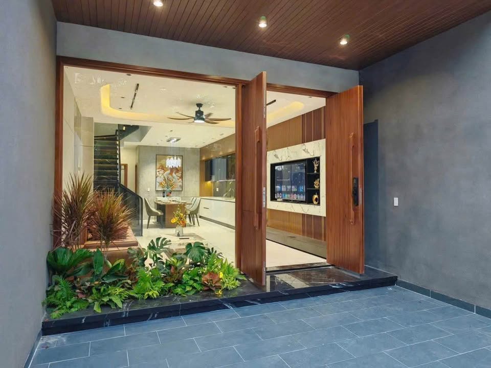 Nhà phố Hòa Xuân Đà Nẵng 100m² giá 7 tỷ - Thiết kế hiện đại, gần chợ