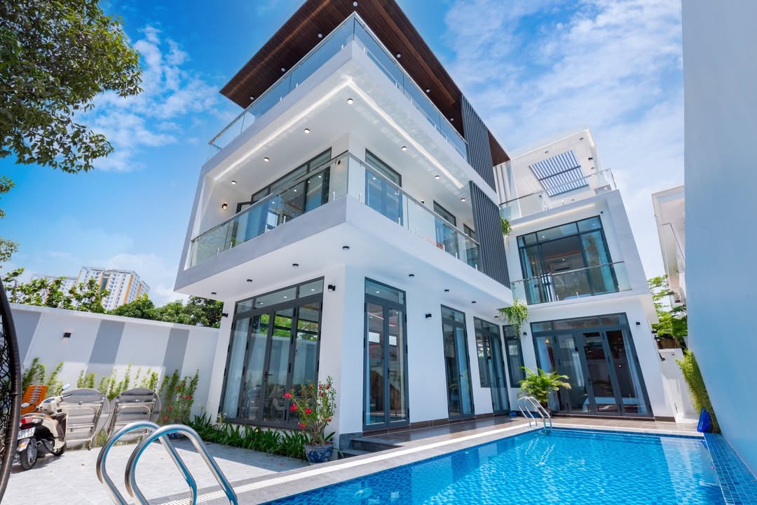 Villa Bãi Sau Vũng Tàu 6 phòng ngủ - Gần biển chỉ 400m, hiện đại và tiện nghi!