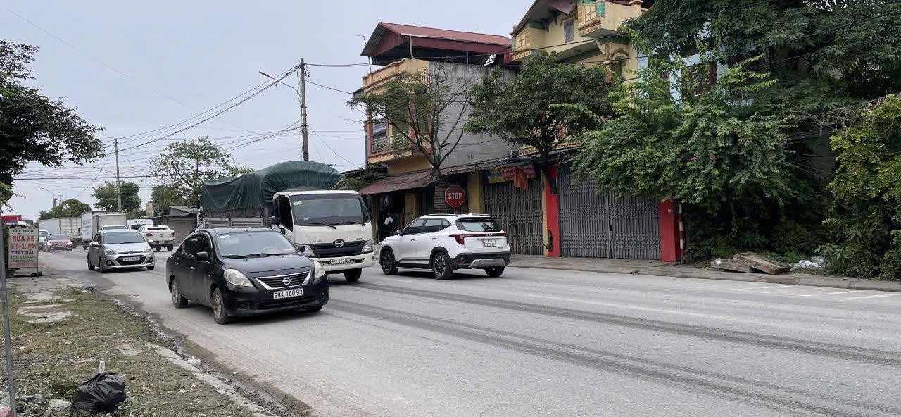 Nhà 2 Tầng Mặt Đường Quốc Lộ 38, Xã Ngọc Liên, 102.8m² - Vị trí Kinh Doanh Tuyệt Vời!