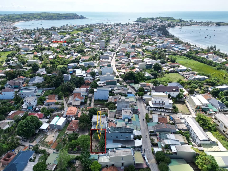 Lô đất Tịnh Khê Quảng Ngãi 180m² giá 1.3 tỷ - Gần biển Mỹ Khê chỉ 200m!