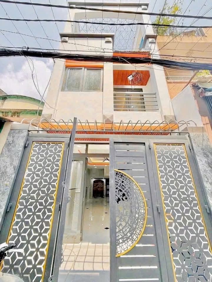 Nhà bán Hẻm 6m Tân Hoá, P1, Q11 55m² giá 8 tỷ - Vị trí thuận lợi, không gian sống lý tưởng!