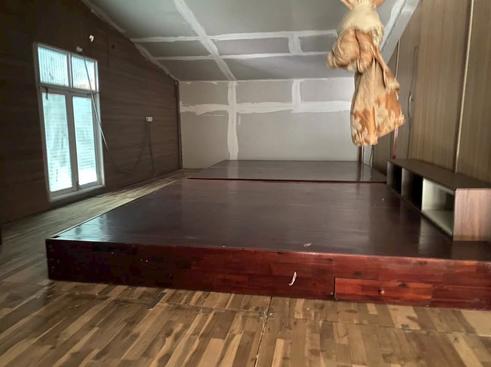 Nhà xưởng 238m² tại Lào Cai giá 4 tỷ - Mặt tiền rộng, tiện nghi đầy đủ!