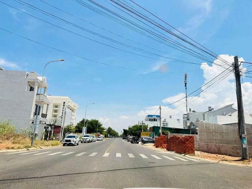 Đất mặt tiền Võ Văn Kiệt, Phan Thiết 176m² - Vị trí đắc địa, kết nối thuận lợi!