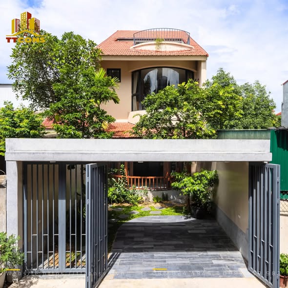 Nhà vườn nghỉ dưỡng tại Việt Trì 180m² giá 1 tỷ - Thiết kế hiện đại, xanh mát!