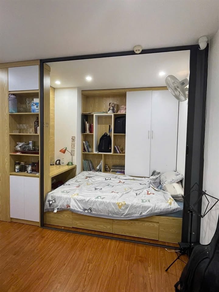 Căn hộ A14 Nam Trung Yên, Cầu Giấy 75m² giá 5 tỷ - Thiết kế 3 phòng ngủ tuyệt đẹp!