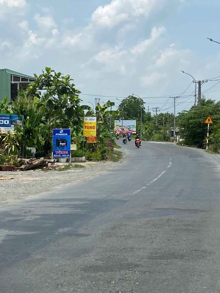 Đất nền mặt tiền Quốc Lộ Nam Sông Hậu 108m² giá 980 triệu - Chính chủ bán gấp!