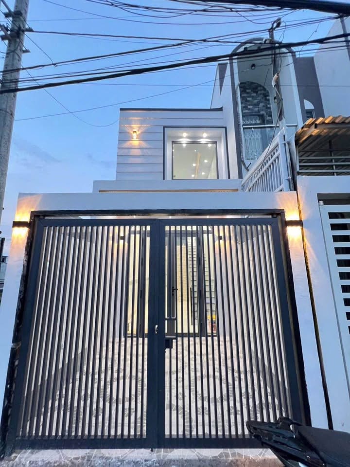 Nhà mặt tiền Phan Đình Giót, P6, Sóc Trăng 51m² giá 1.45 tỷ - Tiện nghi đầy đủ!