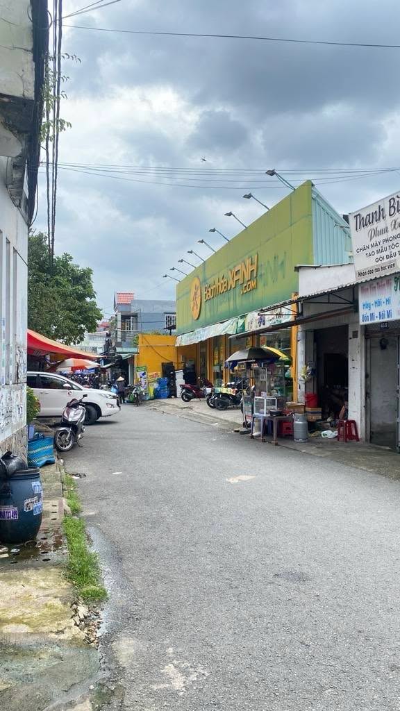 Nhà trệt lầu Linh Xuân, Thủ Đức 67m² giá 3 tỷ - Kết nối nhanh chóng!