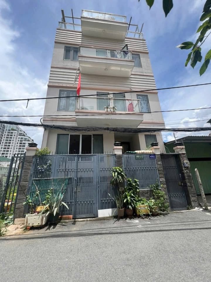 Căn hộ CHDV Đường số 20, P. Hiệp Bình Chánh 135m² giá 18 tỷ - Đầu tư sinh lời ngay!