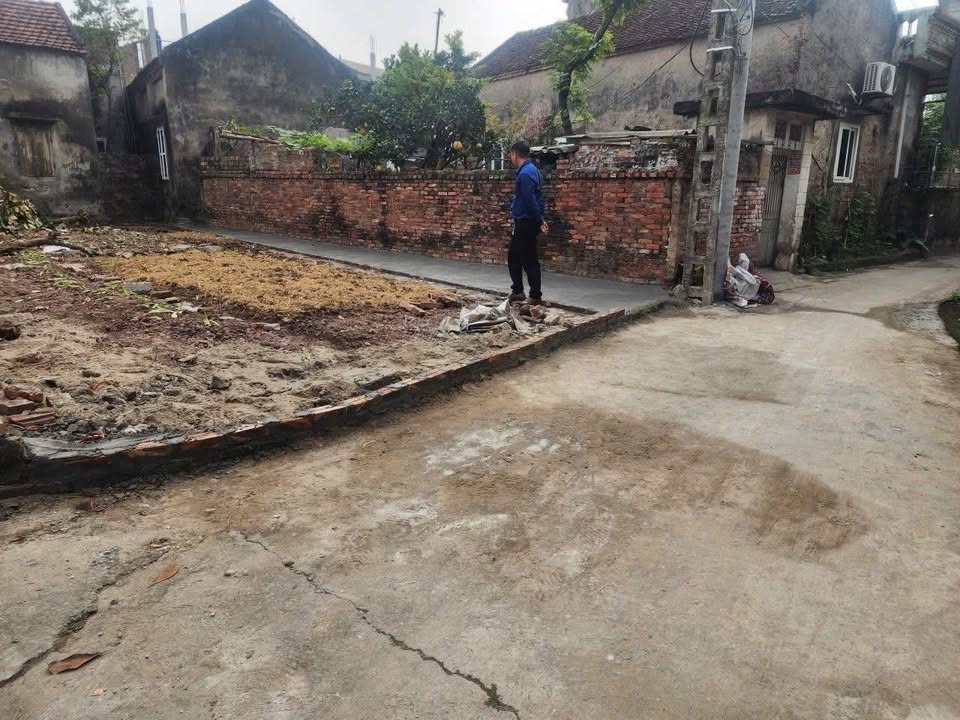 Đất nền Trung Hòa Yên Mỹ 95m² giá 1.3 tỷ - Cơ hội đầu tư sinh lời!