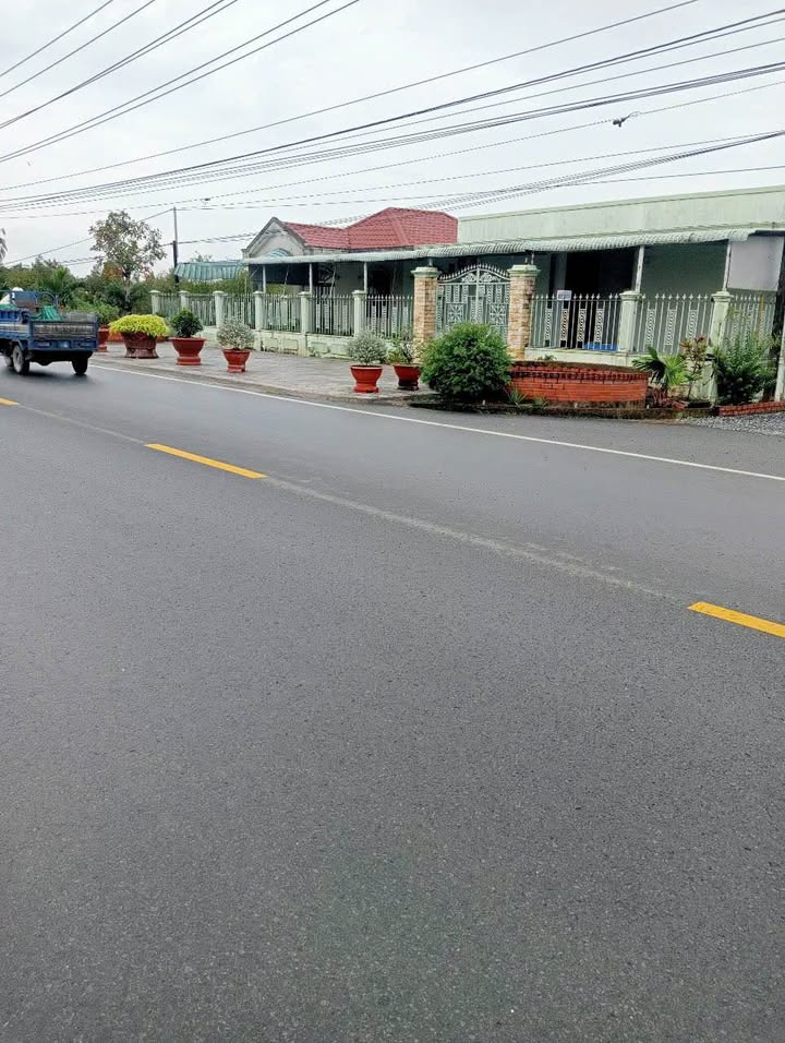 Lô đất đẹp 2 mặt tiền DT902 Măng Thít Vĩnh Long 3970m² giá 2.5 tỷ - Đầu tư sinh lời ngay!