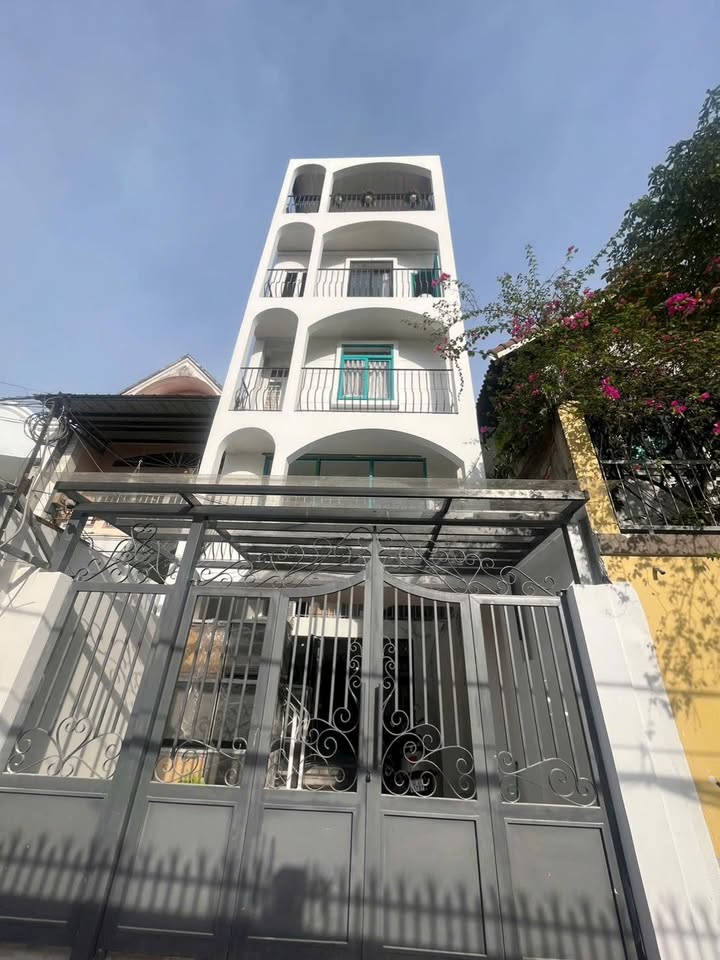 Căn hộ dịch vụ Thảo Điền Quận 2 98m² giá 27.8 tỷ - Đầu tư sinh lời ổn định!