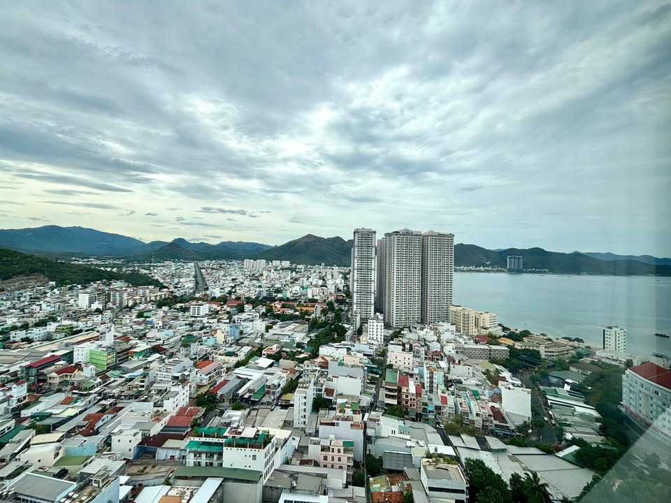 Căn hộ 2 phòng ngủ Napoleon Nha Trang giá 10 triệu - Full nội thất, cho thú cưng