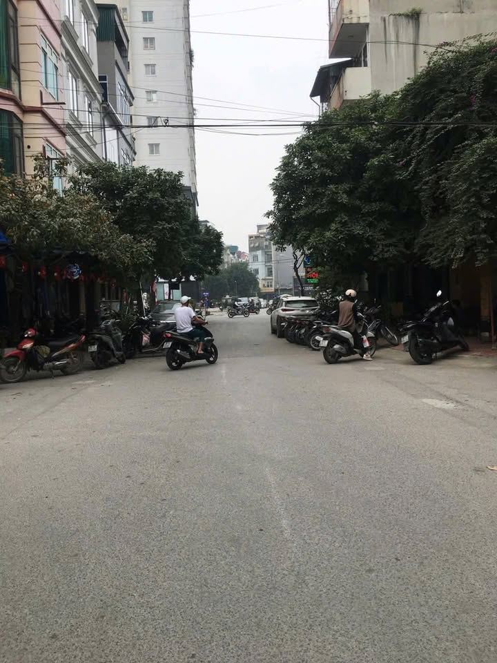 Cho thuê CHDV tòa nhà 7 tầng Ngô Thì Nhậm Hà Đông - Kinh doanh cafe, nhà hàng