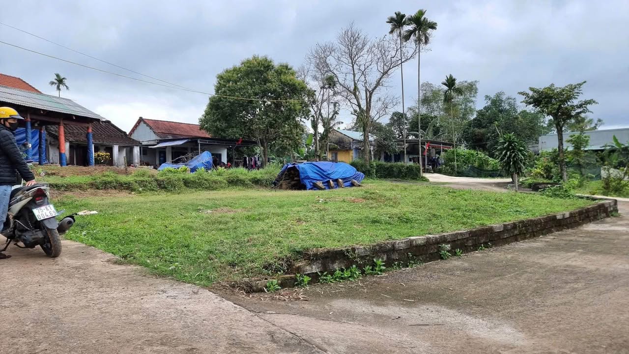 Đất vườn 245m² tại Hòa Nhơn - Đà Nẵng, giá chỉ 1.6 tỷ - Cơ hội đầu tư tuyệt vời!