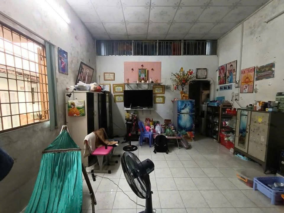 Nhà cấp 4 Lái Thiêu 57m² giá 1 tỷ - Gần chợ tiện lợi!