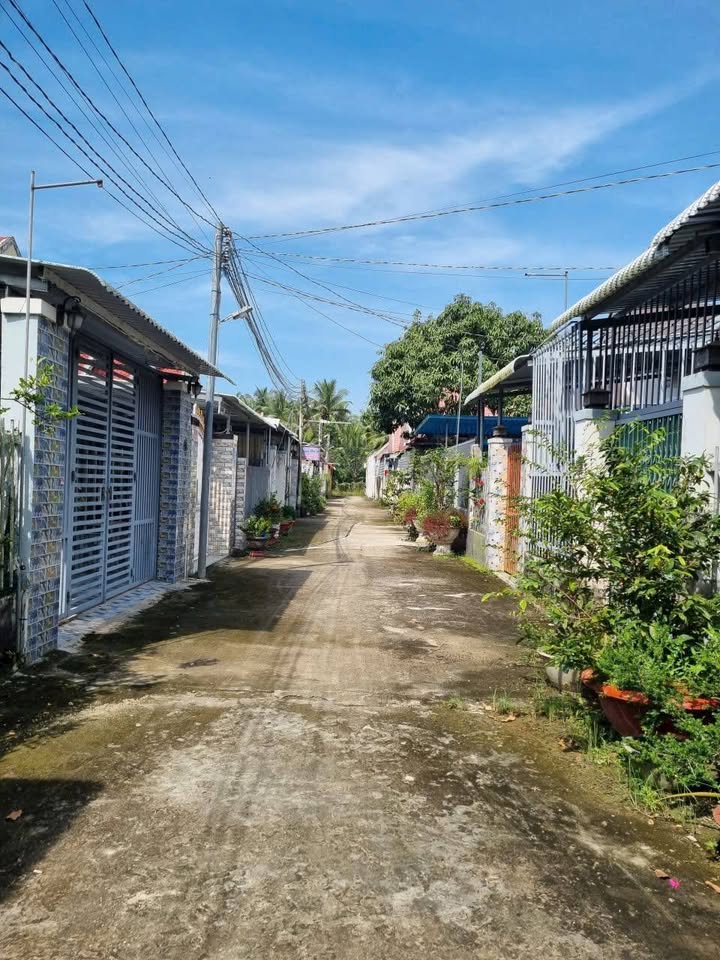 Đất nền Phú Nhuận, Bến Tre 102m² giá 580 triệu - Đầu tư sinh lời ngay!