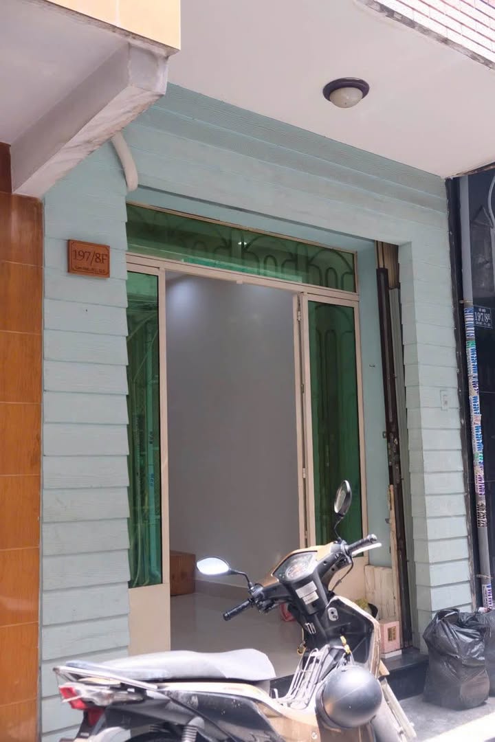 Nhà phố Cao Đạt, Phường 1, Quận 5, 21m² giá 5.88 tỷ - Chính chủ bán gấp!