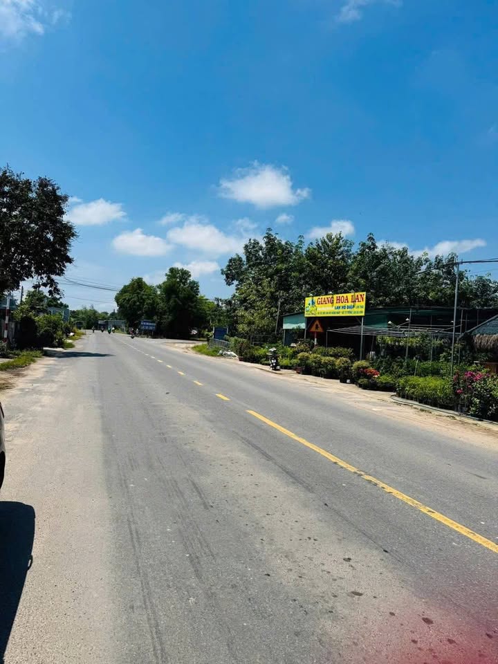 Nhà đất khu phố 3, phường 1, Tây Ninh 260m² giá 5.2 tỷ - Bán gấp, thương lượng!