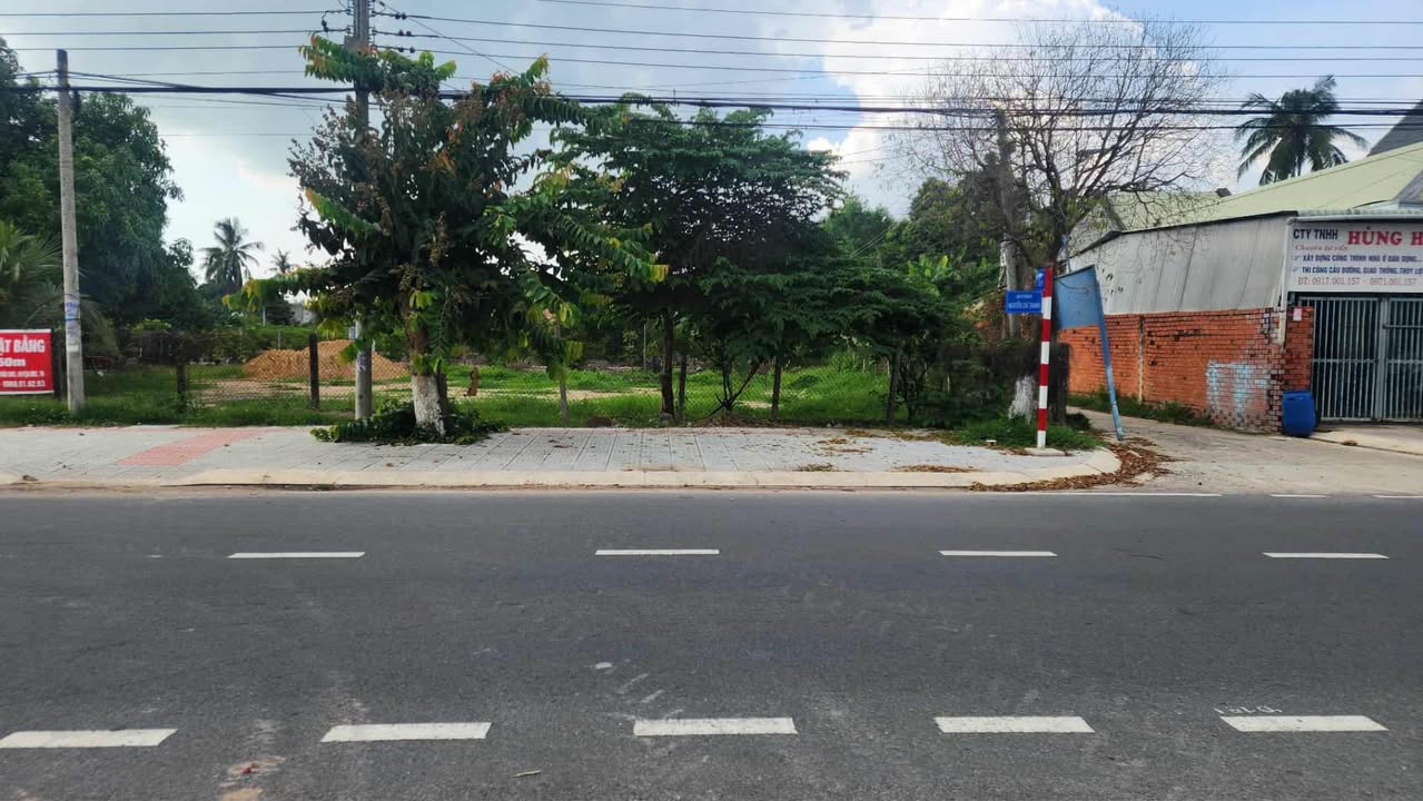 Đất mặt tiền Nguyễn Chí Thanh, Dương Minh Châu 785m² giá 4.2 tỷ - Cơ hội đầu tư sinh lời!