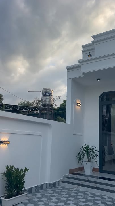 Nhà Tân Cổ Điển Hẻm 40 Nguyễn Văn Linh, 145m² giá 1.69 tỷ - Thương lượng tốt!