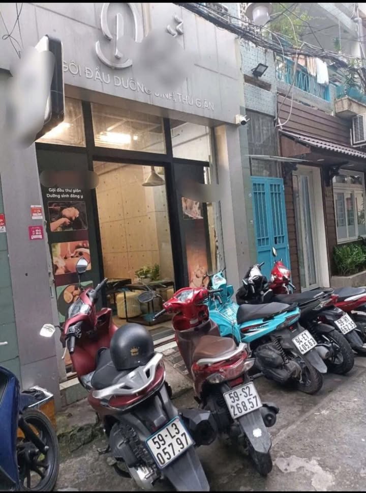 Nhà cho thuê hẻm xe hơi đường Ba Tháng Hai, quận 10 - Giá 14 triệu/tháng, đầy đủ tiện nghi!