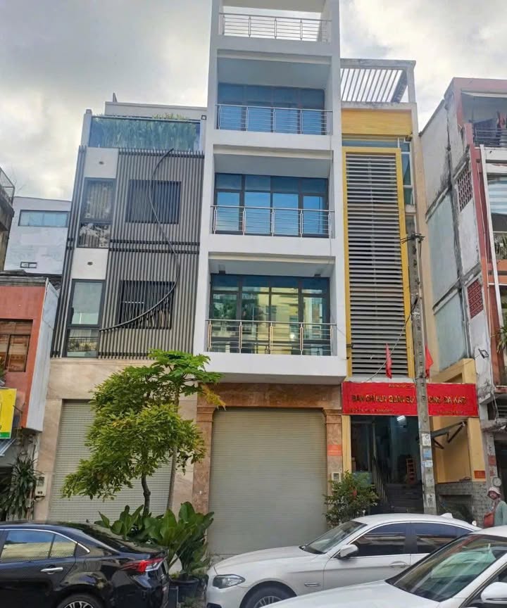 Cho thuê nhà mặt tiền Nguyễn Văn Giai, Quận 1 – 80m² giá 65 triệu/tháng - Pháp lý rõ ràng, nhận ngay!